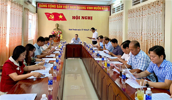 Vĩnh Thuận: Lấy ý kiến góp ý vào dự thảo Văn kiện Đại hội Đảng bộ cấp xã nhiệm kỳ 2025 - 2030